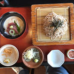 蕎麦と山かけ小丼膳(伊豆オレンヂセンター （イズ オレンヂセンター）)