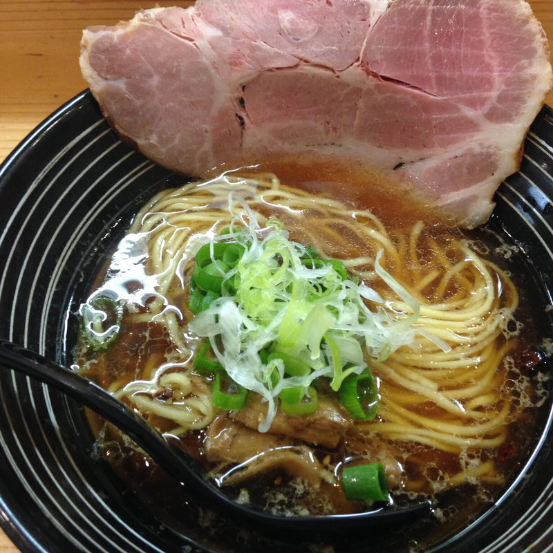 醤油ラーメン(極麺 青二犀 （ゴクメン アオニサイ）)