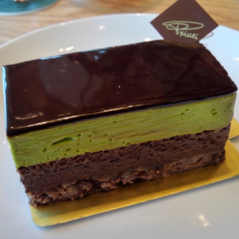 ピスタチオチョコレートケーキ(スターバックスリザーブロースタリー東京)