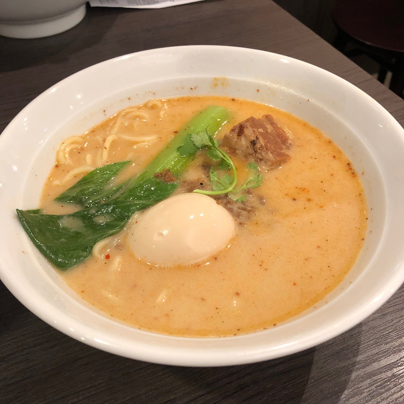 担々麺(8ppy 麻辣湯)