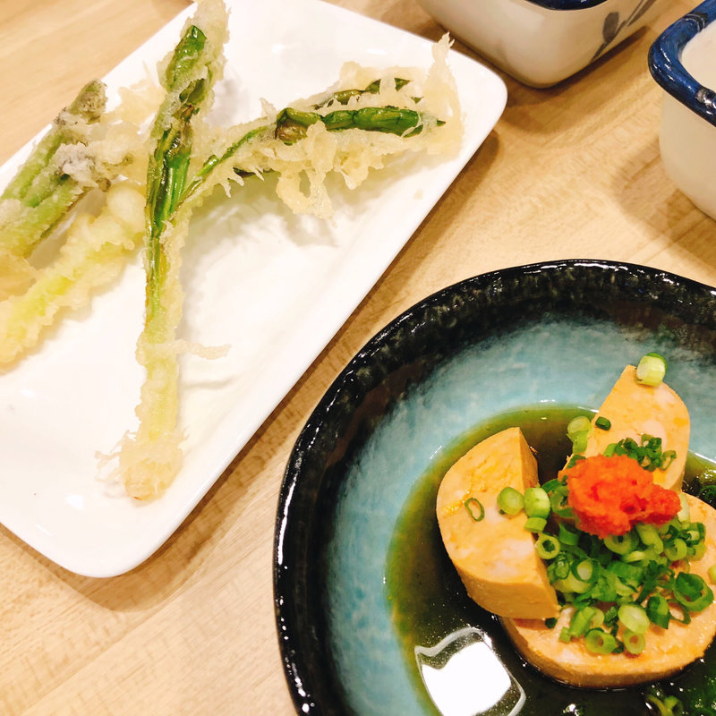 あん肝ポン酢&タラの芽などの天ぷら(天ぷら酒場　上ル商店　門前仲町本店)