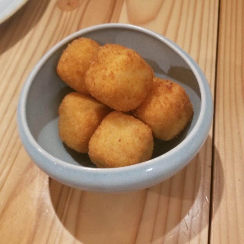 イベリコハムのクロケット(XIRINGUITO Escriba)