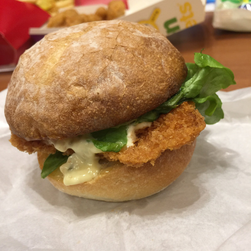 BASSバーガー(びわ湖大津フライ市場)