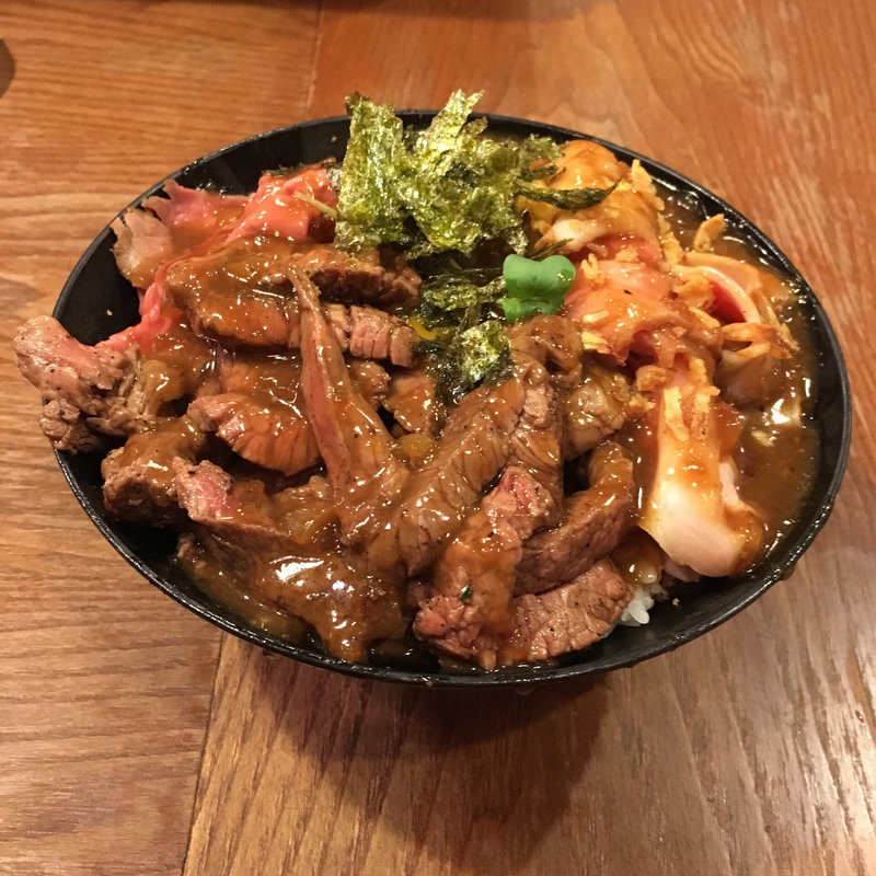 相盛丼(炭火ステーキ ひだまり庵 本店)