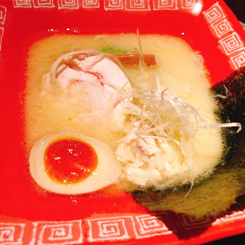 鶏ガラ白湯麺(鶏匠 （とりしょう）)