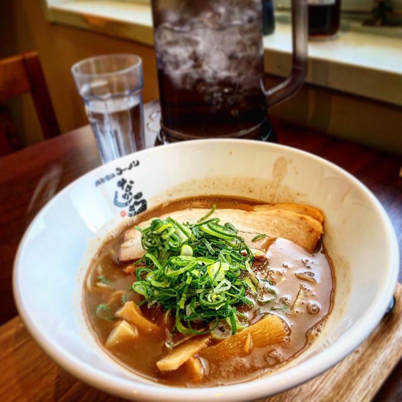 ラーメン 並(豚骨醤油ラーメン なかしょう)