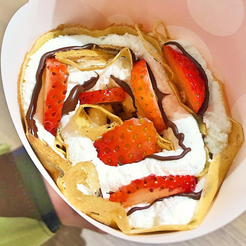 ストロベリーチョコ生クリーム(ゆめタウン下松 ボンズクレープ)