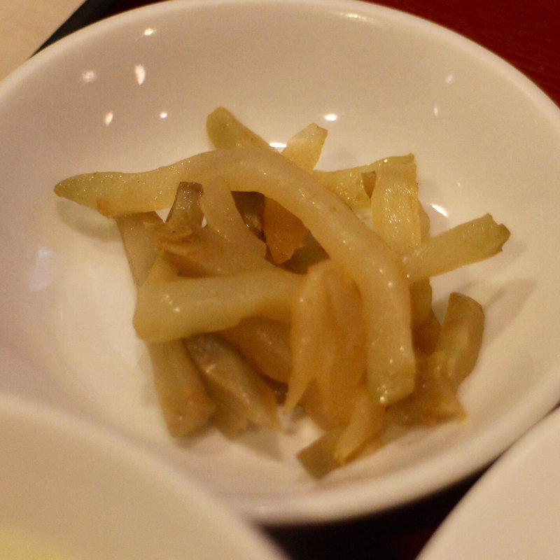 セットのザーサイ(陳さんの盛興飯店)