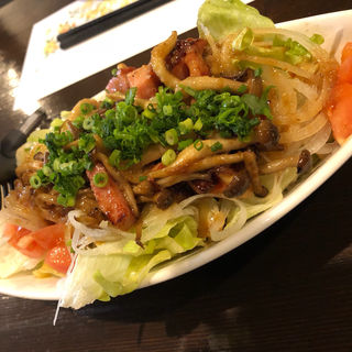 きのことベーコンの温製サラダ(旬味旬菜 大和)