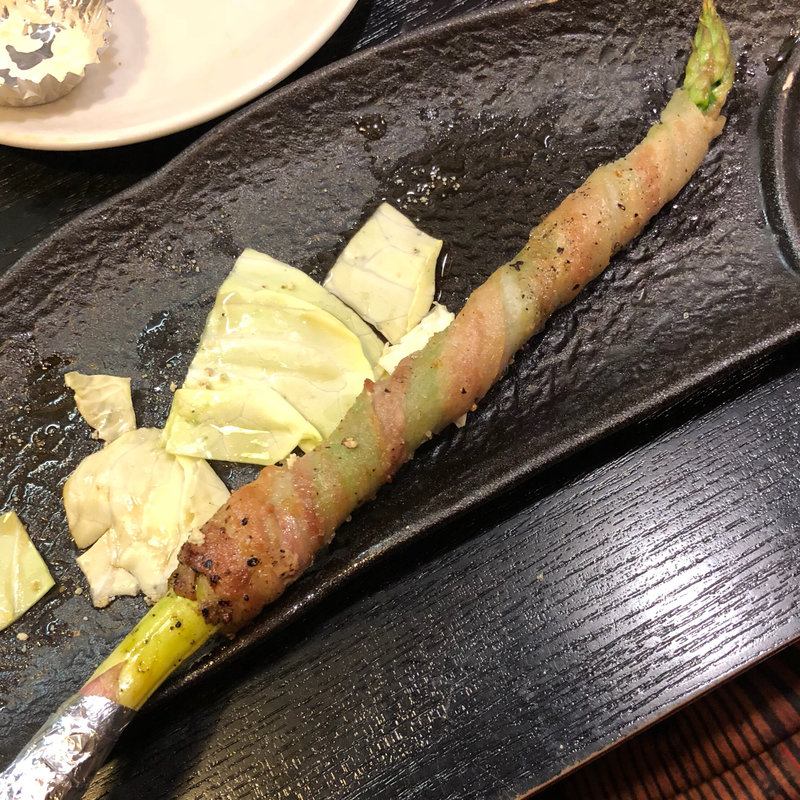 アスパラ巻(焼鳥はなび)