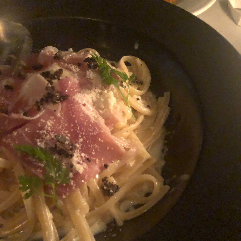 生ハムとトリュフのクリームパスタ(マーサーカフェダンロ)