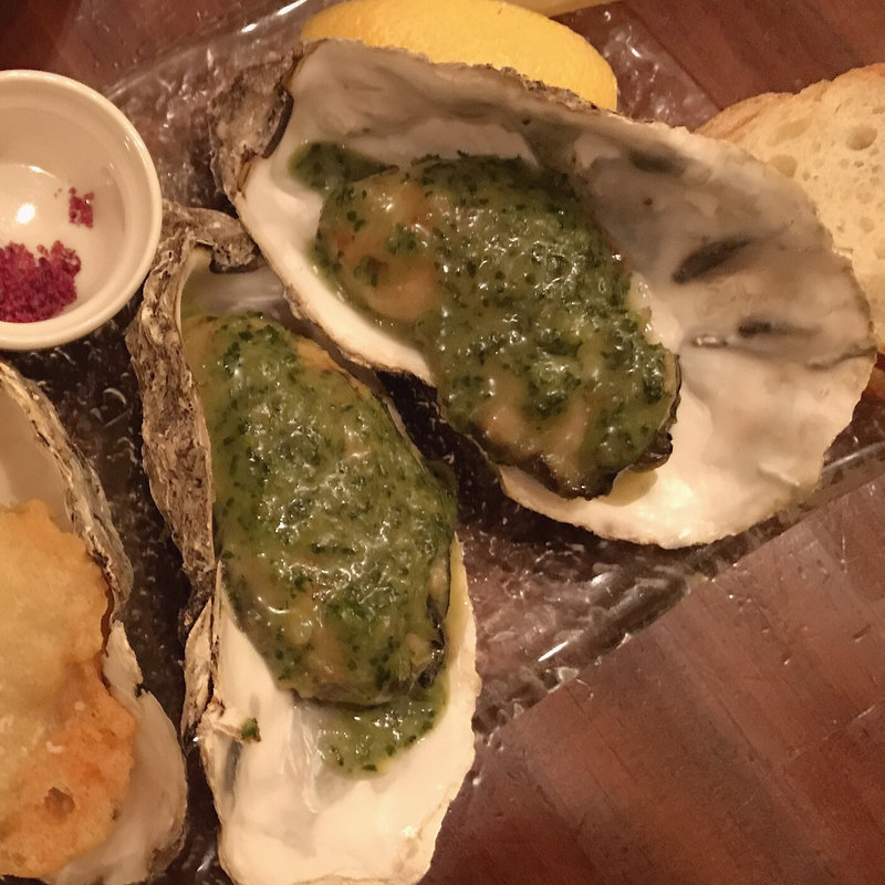 オイスター ムニエル(ビストロ ハッチ)