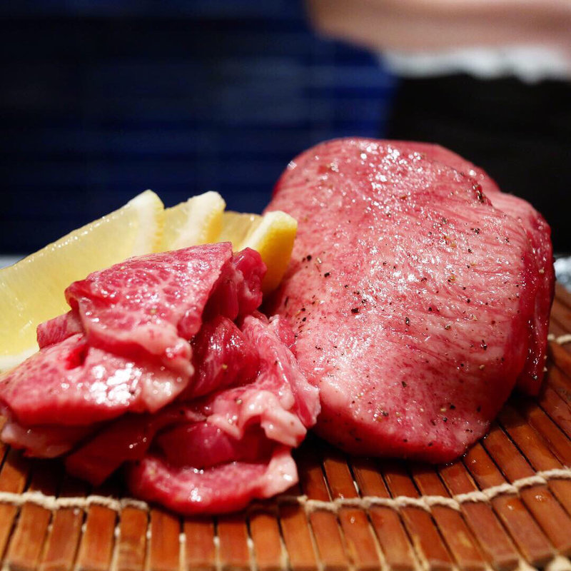 幻のタン(炭火焼肉なかはら )