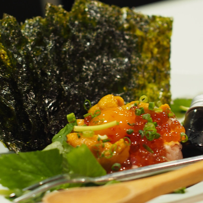 うにいくら痛風生つくね(ぐるぐるねぎま)