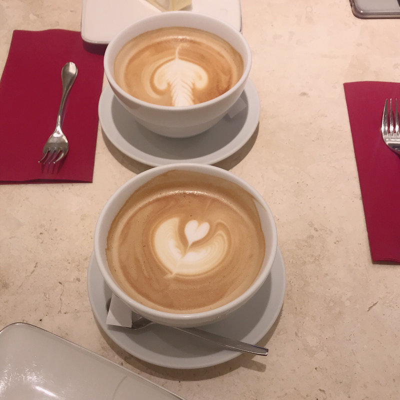 カフェオレ(hot)(アニヴェルセル カフェ 表参道)