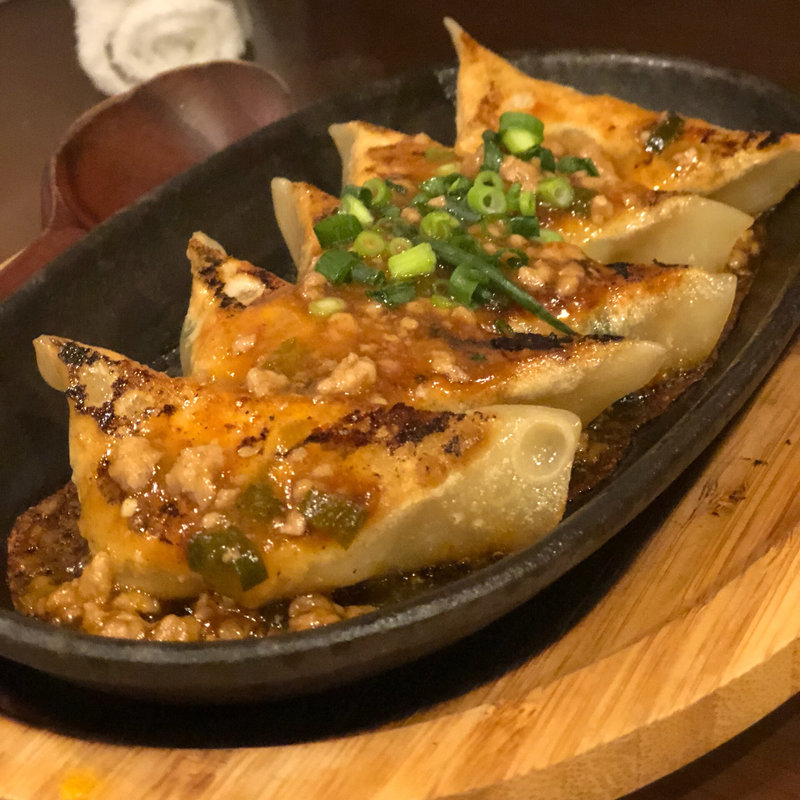 あんかけ麻婆餃子(神田餃子居酒屋WARASHIBE GYOZA)
