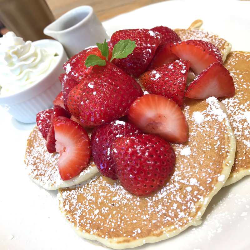 ストロベリー パンケーキ(オリジナルパンケーキハウス 吉祥寺店 （The Original PANCAKE HOUSE）)