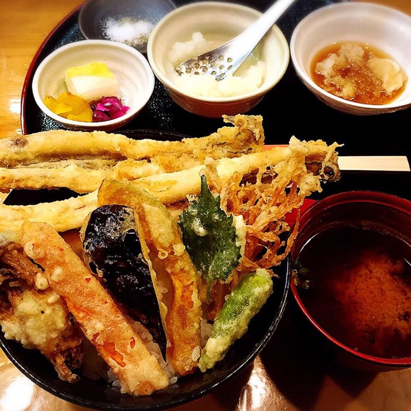 地あなご天丼(宝 )