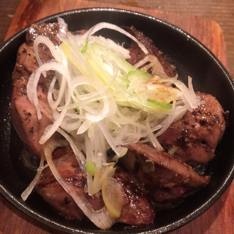 白レバーの鉄板焼き(レバーランド)