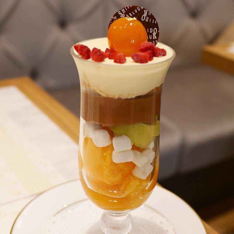 金柑とマスカルポーネのクリーム マンジャリのムースとピスタチオのブリュレ(資生堂パーラー サロン・ド・カフェ ラゾーナ川崎店)