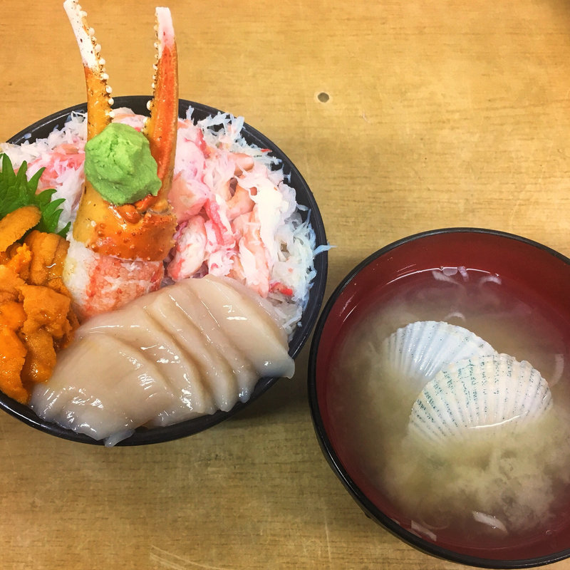 タラバガニ＆ウニ＆ホタテ(市場食堂 味処たけだ )
