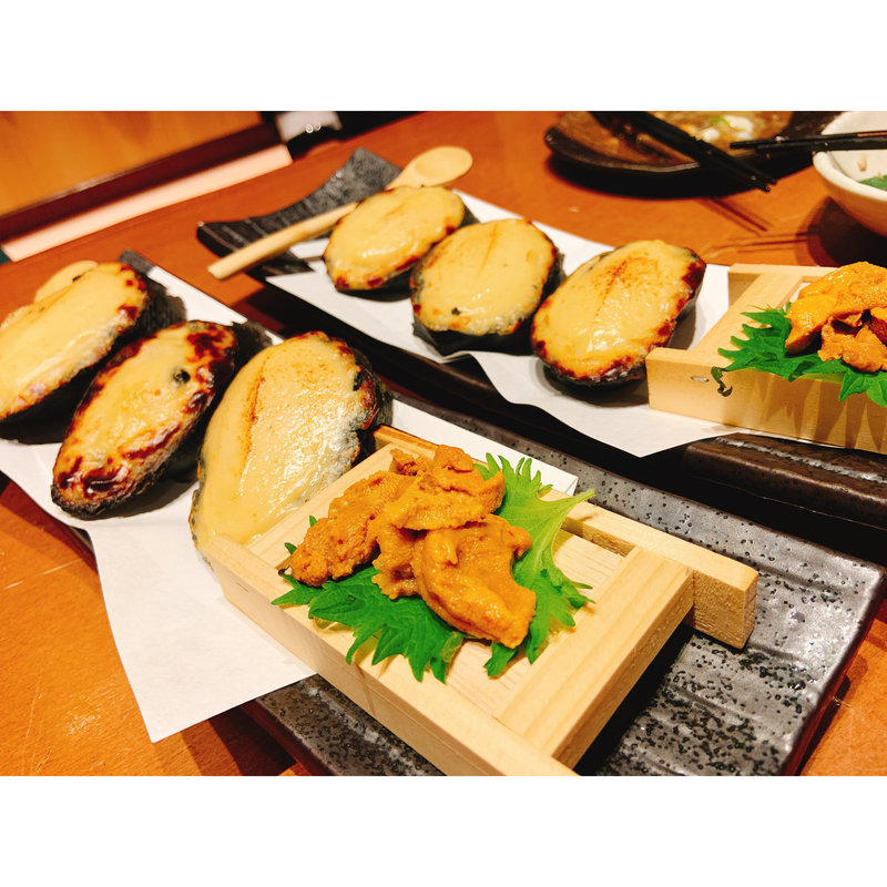 ウニトースト 竹炭バケット(八吉 八重洲本店)