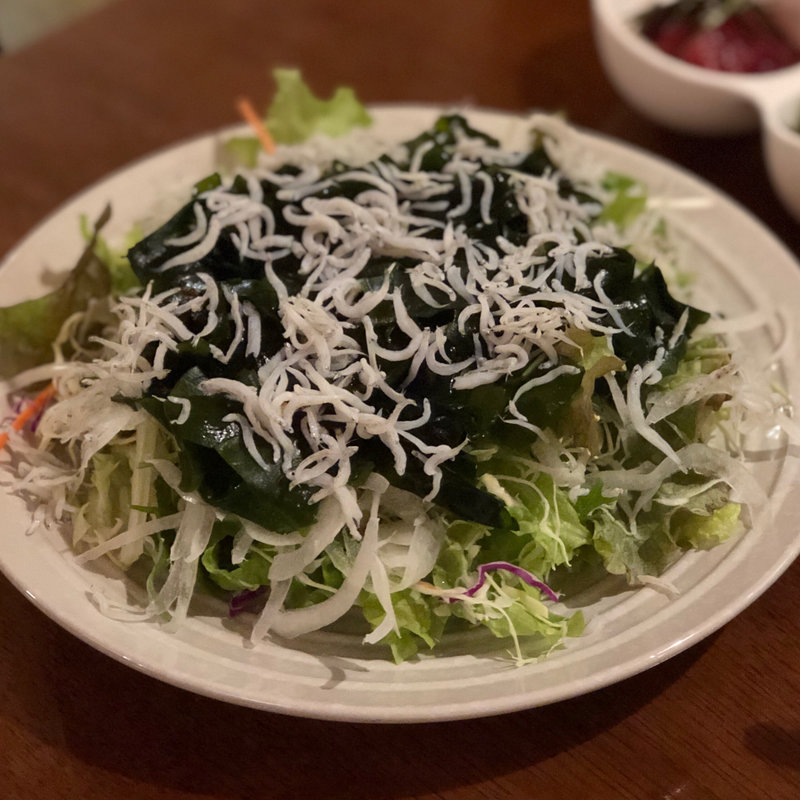 サラダ(縁と （ENT）)