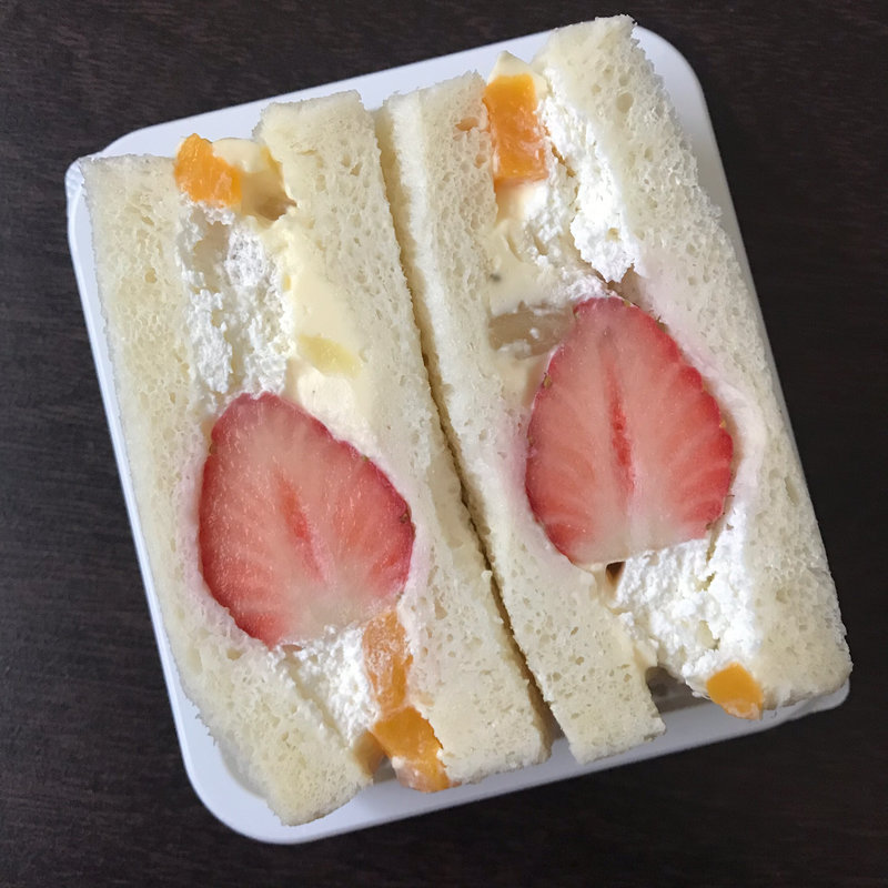 とちおとめのフルーツサンド(プルミエ サンジェルマン 中野店 （PREMIER SAINT-GERMAIN）)