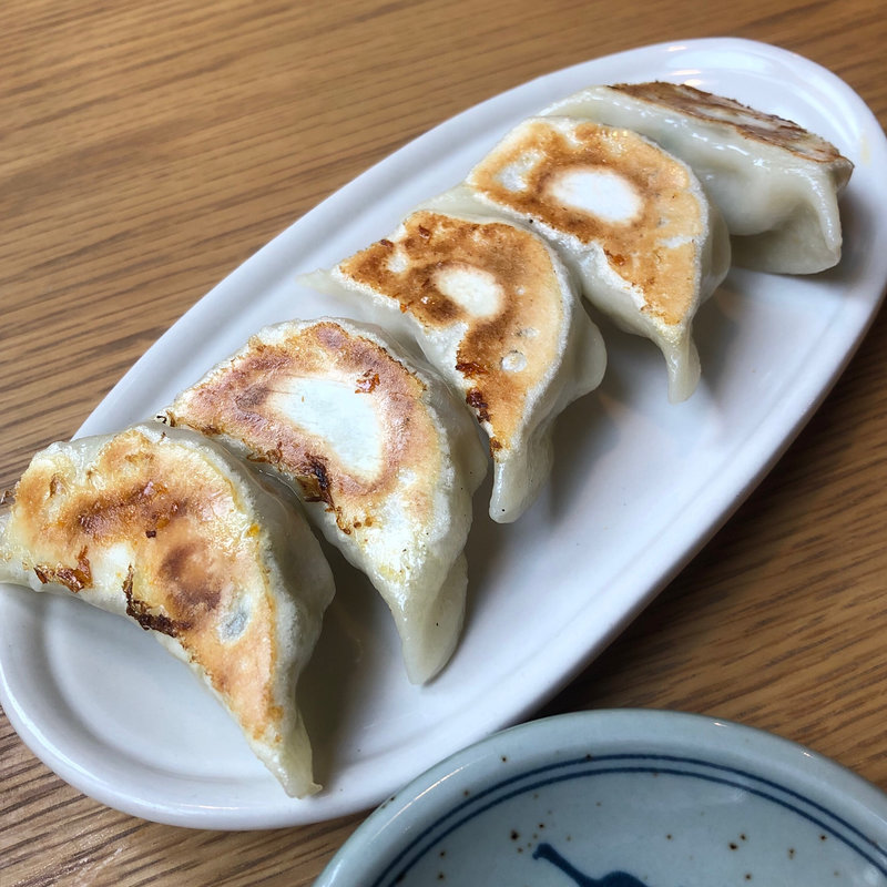 焼き餃子(あご出汁餃子ゆでタン さんじ)