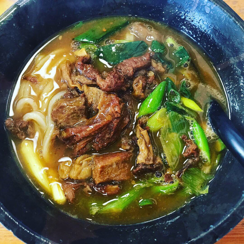 すじカレーうどん(やまびこ )