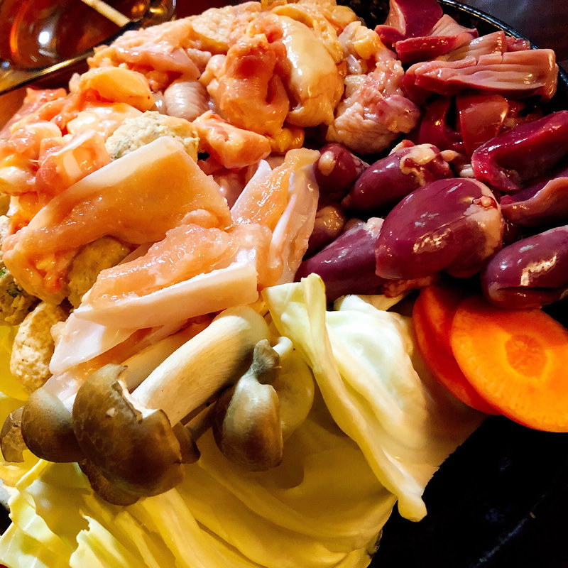 とりの盛り合わせ(焼とり･うどん 讃眞)