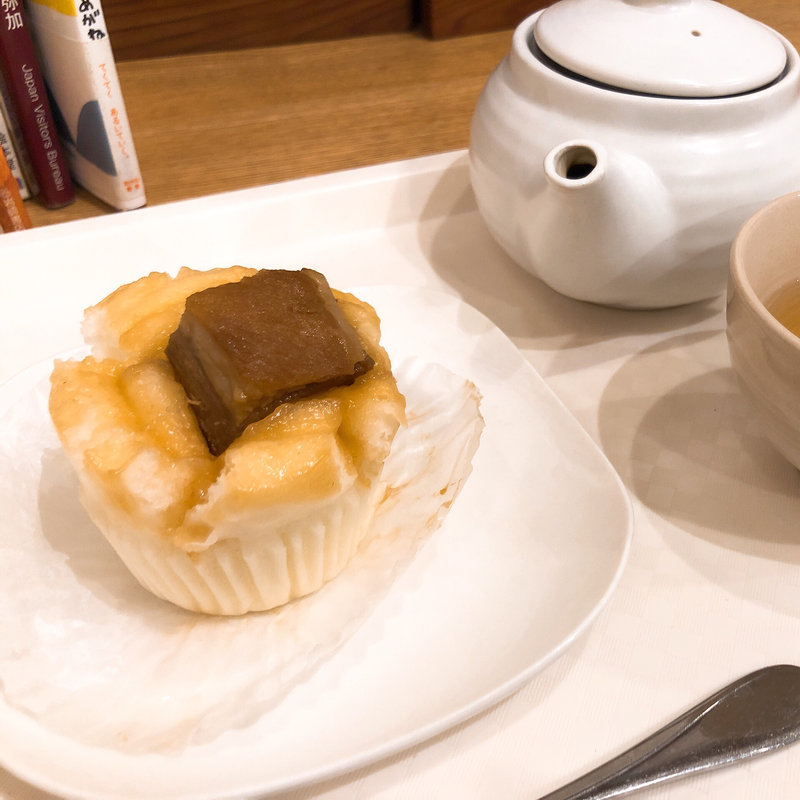 豚角煮蒸しパン(目黒八雲むしぱん)