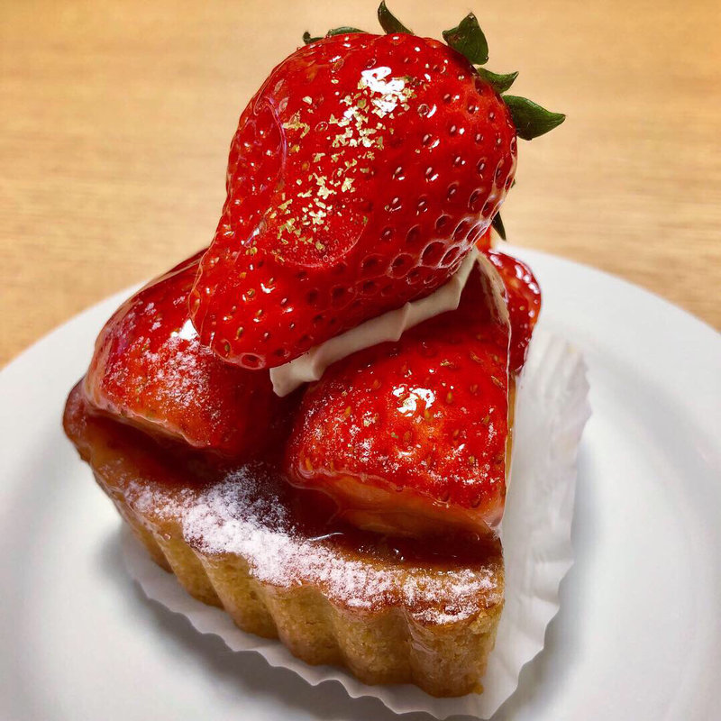 季節のタルト (スカイベリー)(フレーズ・デ・ボワ)