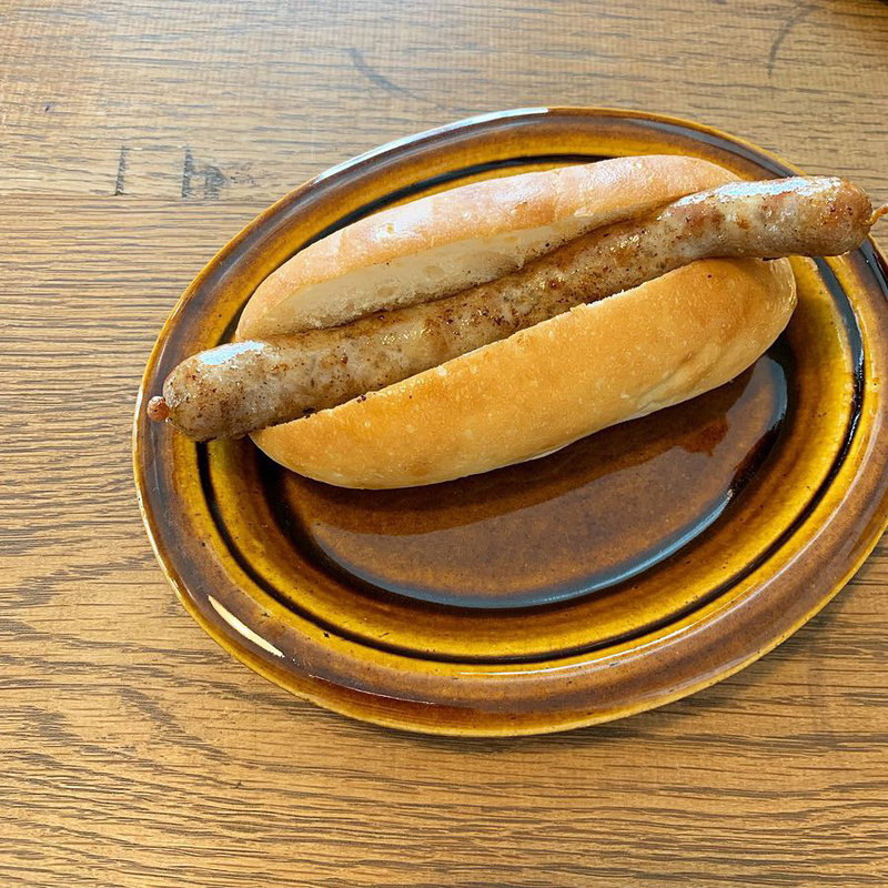 ホットドッグとロールケーキのセット(オン アンド オン （On and on）)