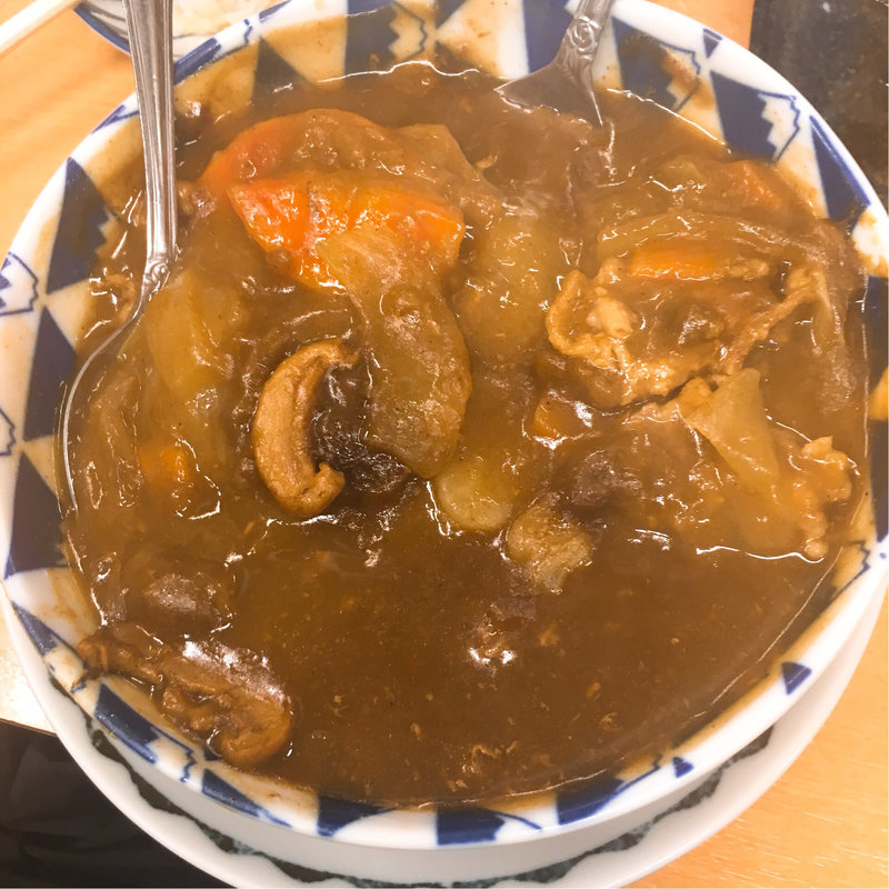 牛たんカレー(銀座屋)