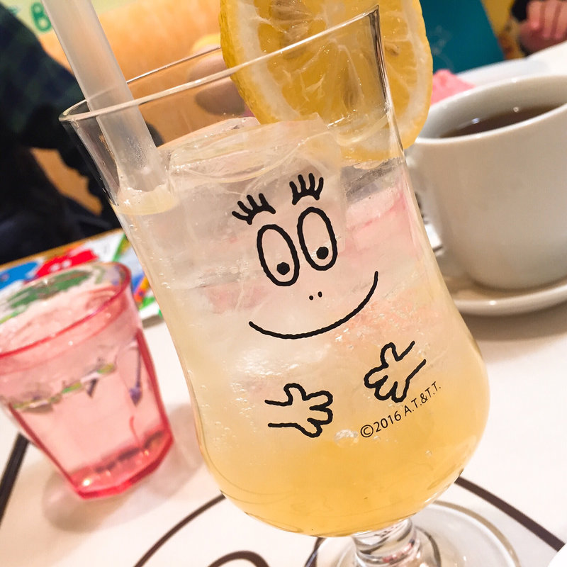 奇跡のレモンスカッシュ(カフェ バーバパパ)