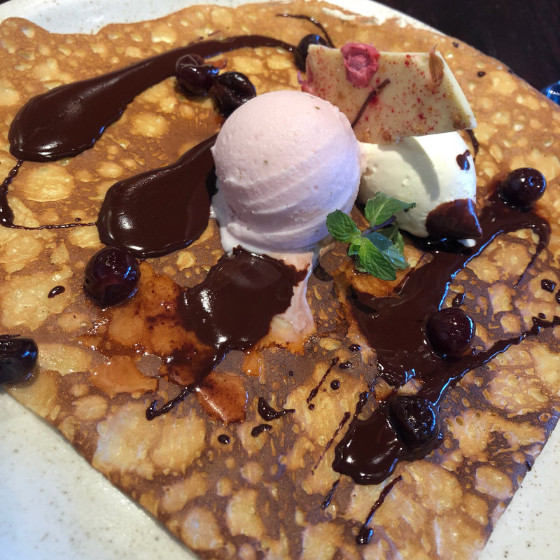 クレープ サクラ(ブレッツカフェ クレープリー 新宿高島屋店)