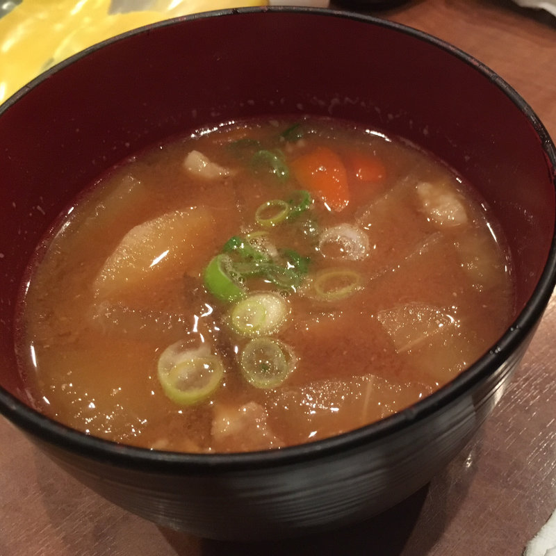 ラブリー特製豚汁(どて串かつラブリー)