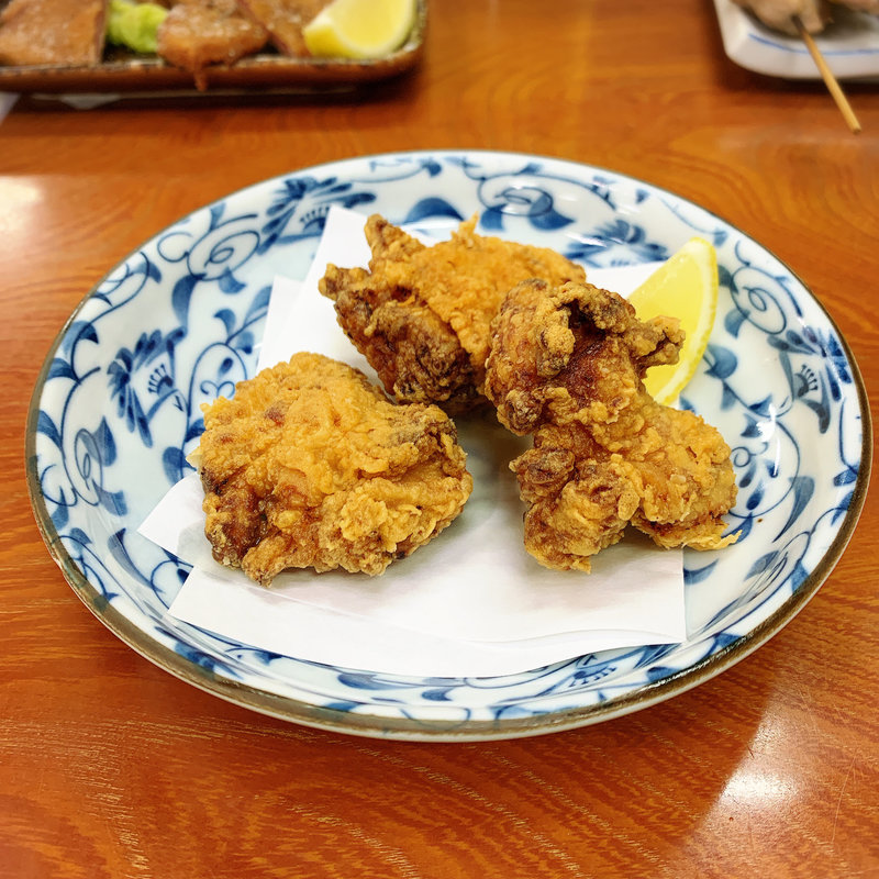 とりの唐揚げ(大衆割烹 藤八 （たいしゅうかっぽうとうはち）)