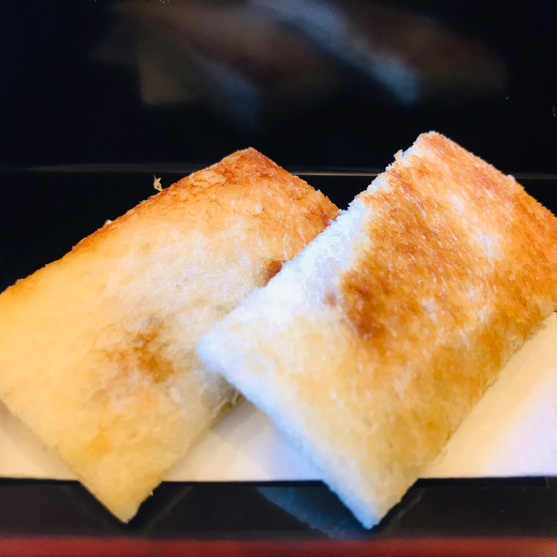 鮒鮓のサンドイッチ (徳山鮓 （とくやまずし）)