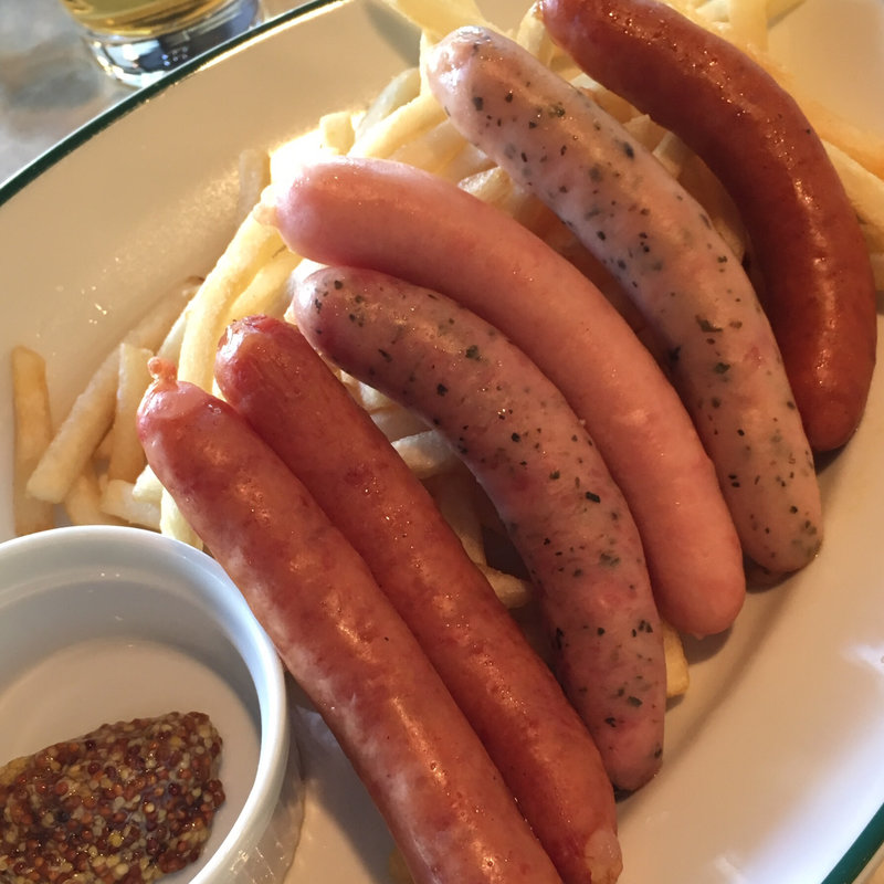 ソーセージの盛り合わせ(オー バカナル 高輪)