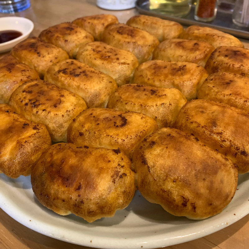 焼き餃子(ホワイト餃子 成田店)