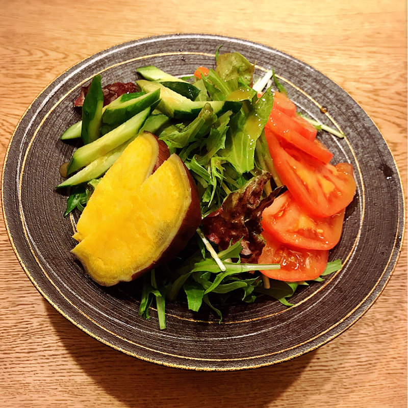 季節のこだわり野菜サラダ(肉亭いちゆく)