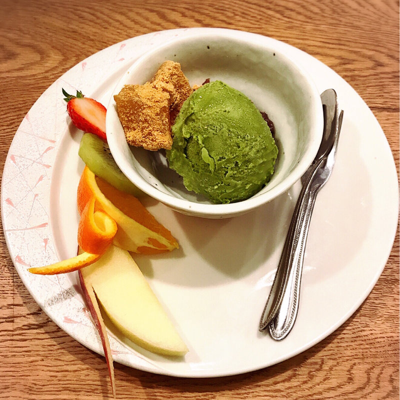 抹茶アイス(肉亭いちゆく)