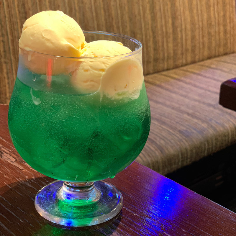 クリームソーダ(gion)