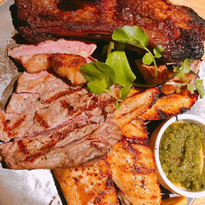 お肉の盛り合わせ(スプリングバレーブルワリー京都)