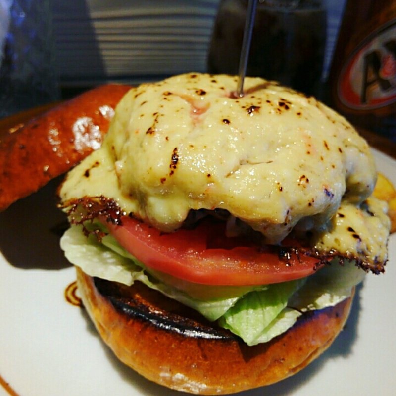 だるま風カーニバーガー(だるま珈琲)