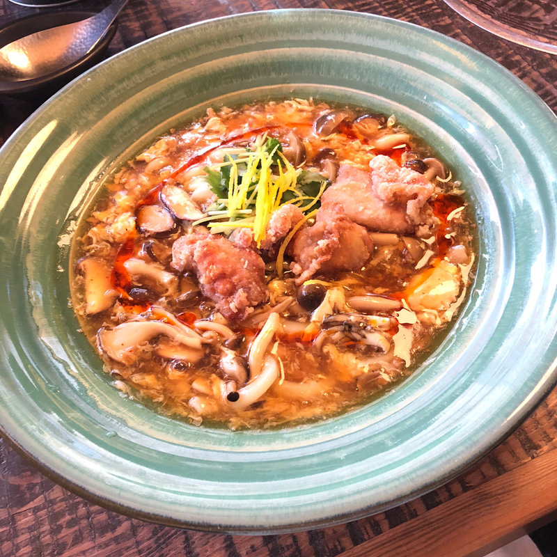 鶏竜田 ゆず酸辣湯のおうどん(麺匠の心つくし つるとんたん 宗右衛門町店)