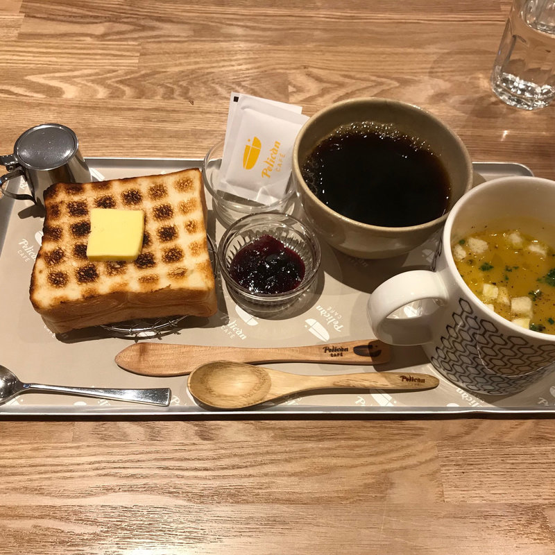炭焼きトースト(ペリカンカフェ)