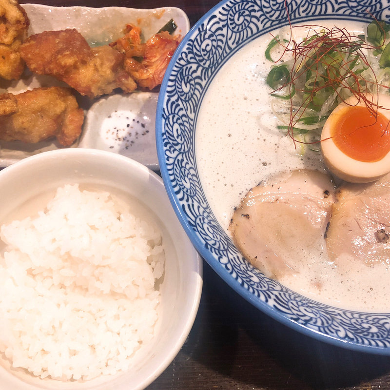 和風とんこつ(かしや )